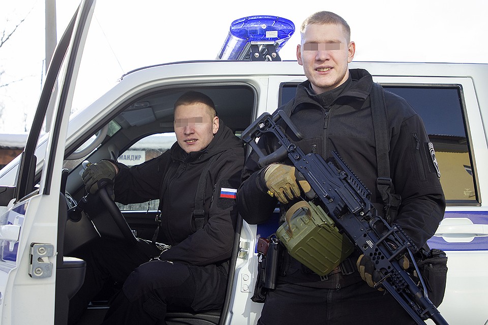 алексей кравченко братаны 1 сезон. глад валакас вдв. два брата стих. служили 2 брата. парень в тельняшке.